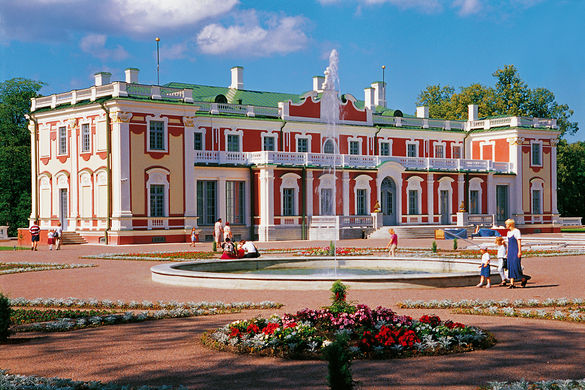 Kadriorg Palace - Kadriorg Art Museum