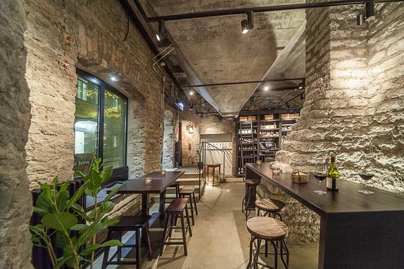 Flamm Flammkuchen wine & bar