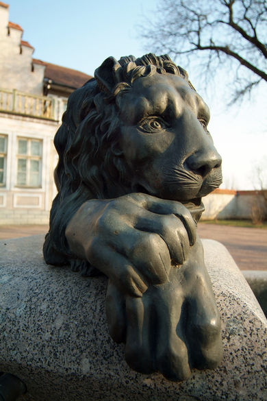Estonian History Museum Maarjamäe Palace - fuajee