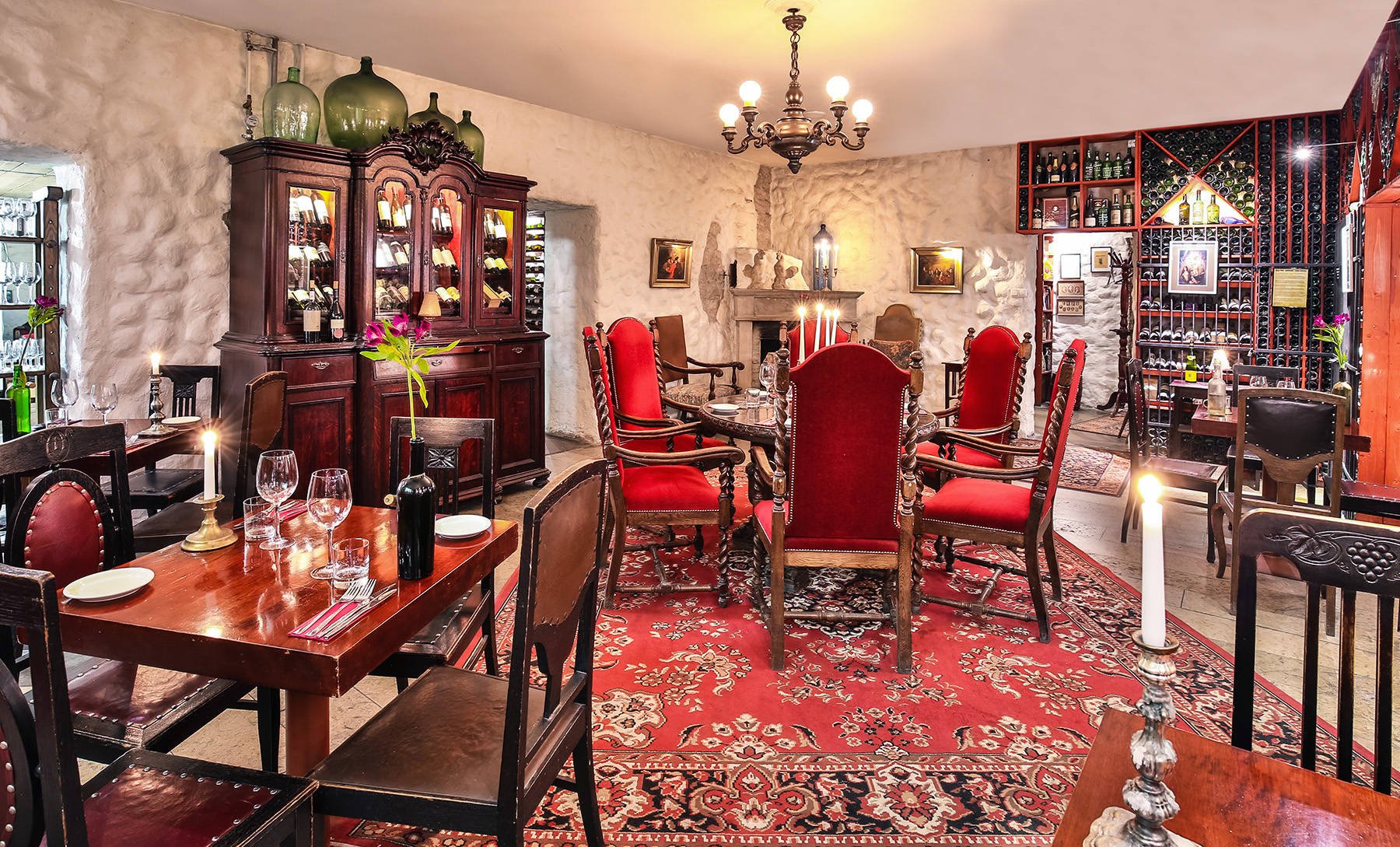 Gloria Wine Cellar Restaurant