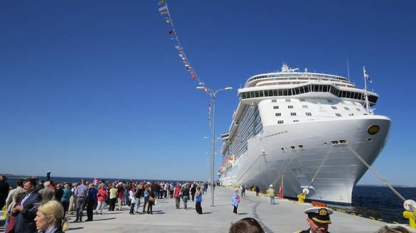 Cruise harbour
